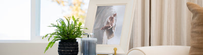 Christ Beckoning