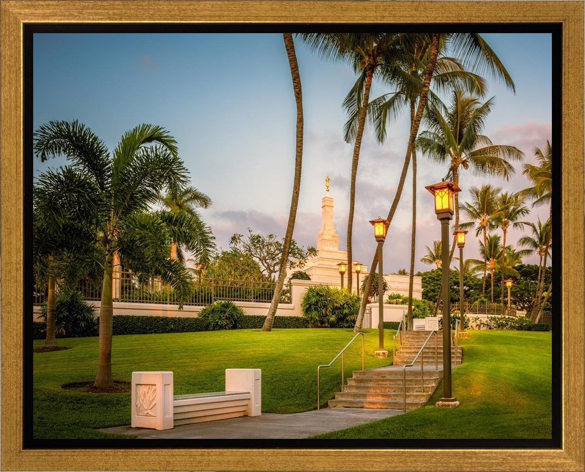 Kona Temple Grounds