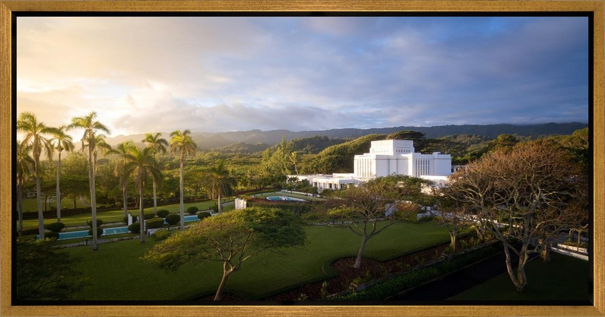 Laie Island Glow