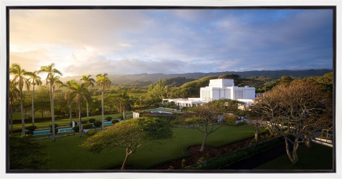 Laie Island Glow