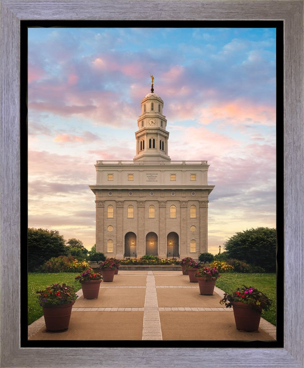Nauvoo Days Ahead