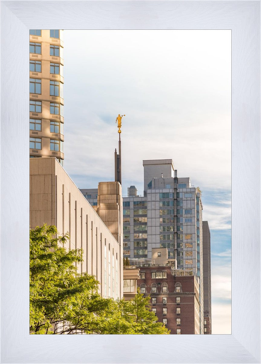 Manhattan Golden Vertical