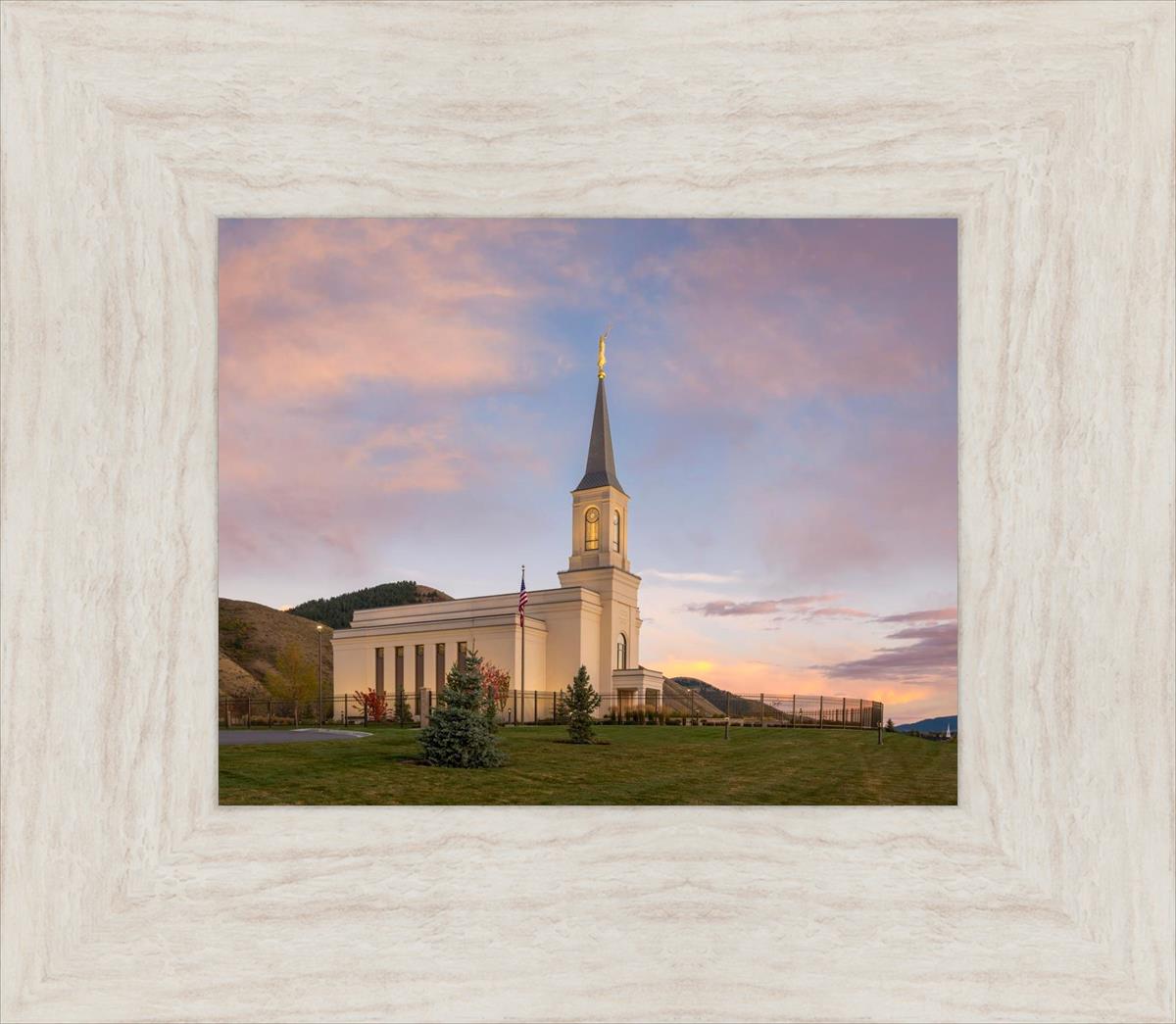 Star Valley Temple Peaceful Day