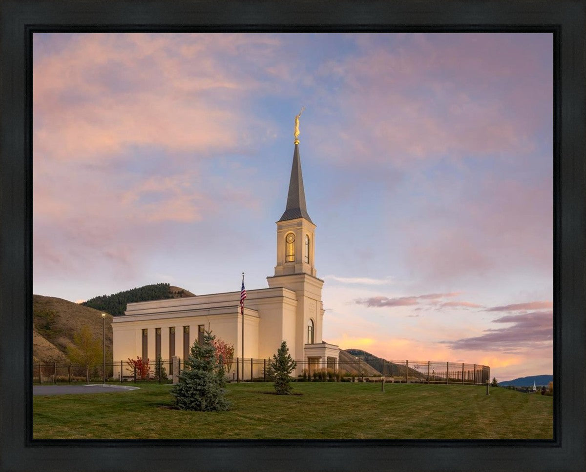 Star Valley Temple Peaceful Day