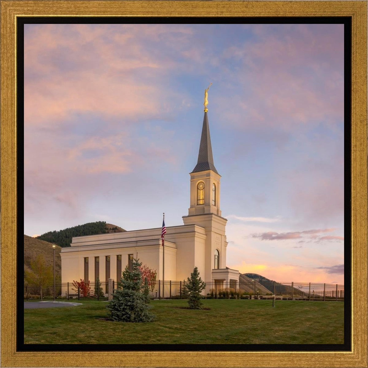 Star Valley Temple Peaceful Day