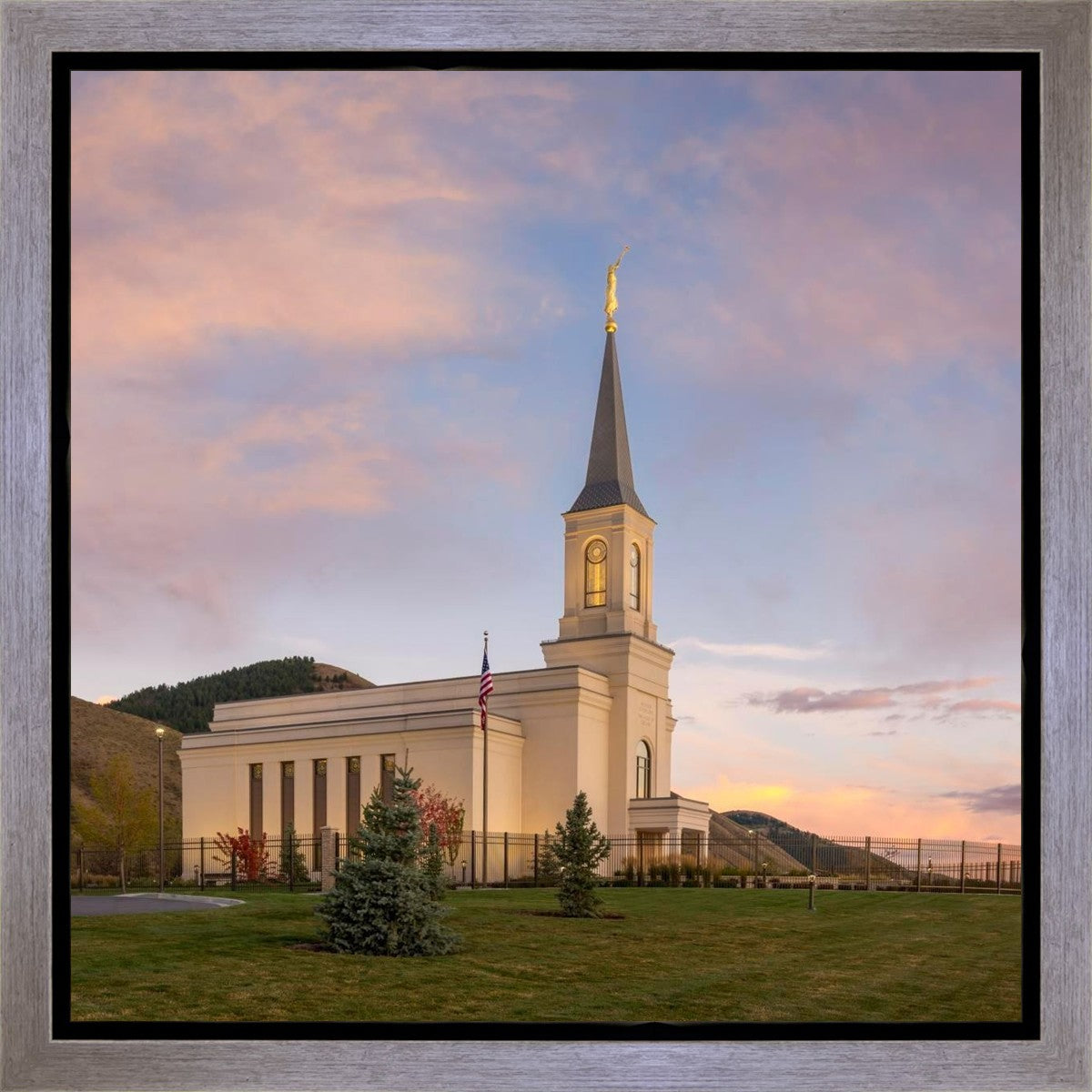 Star Valley Temple Peaceful Day