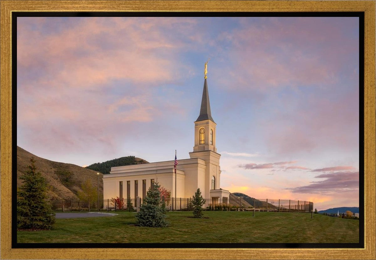 Star Valley Temple Peaceful Day