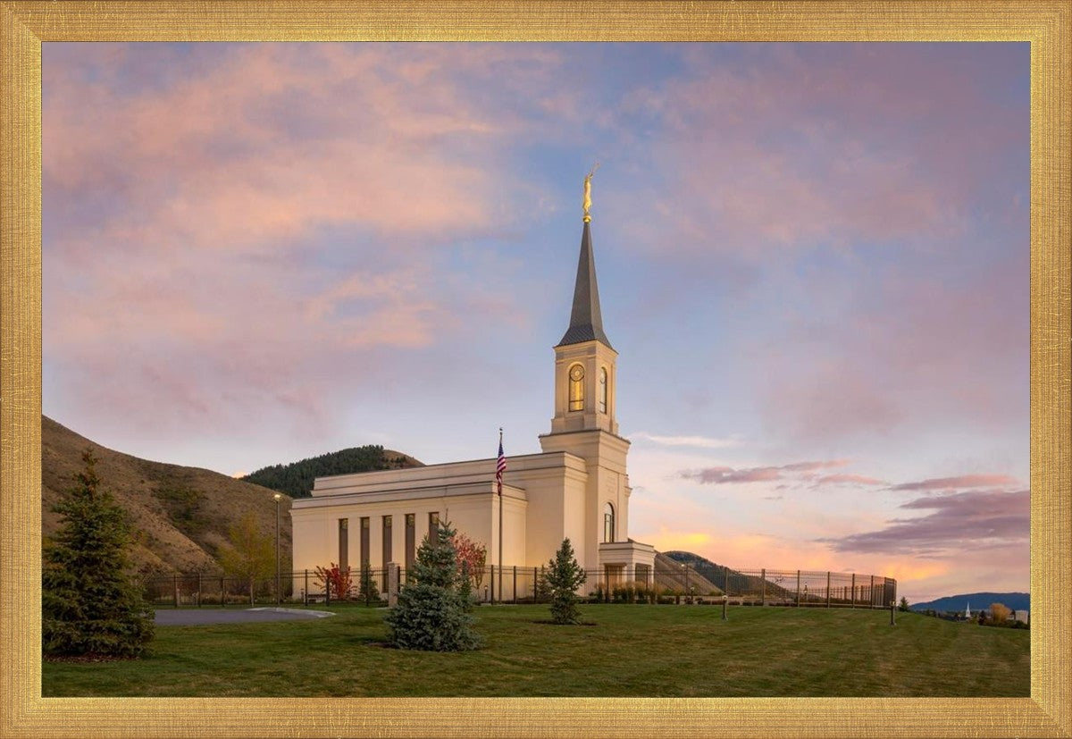 Star Valley Temple Peaceful Day