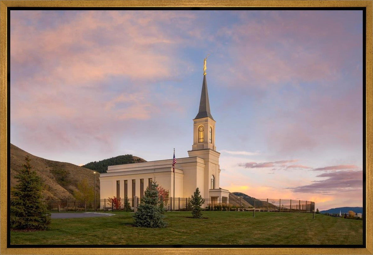 Star Valley Temple Peaceful Day