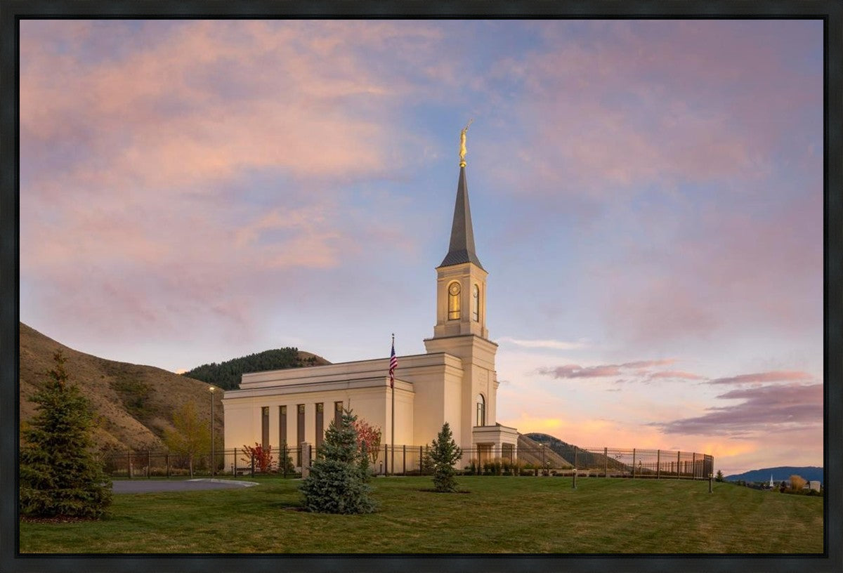 Star Valley Temple Peaceful Day