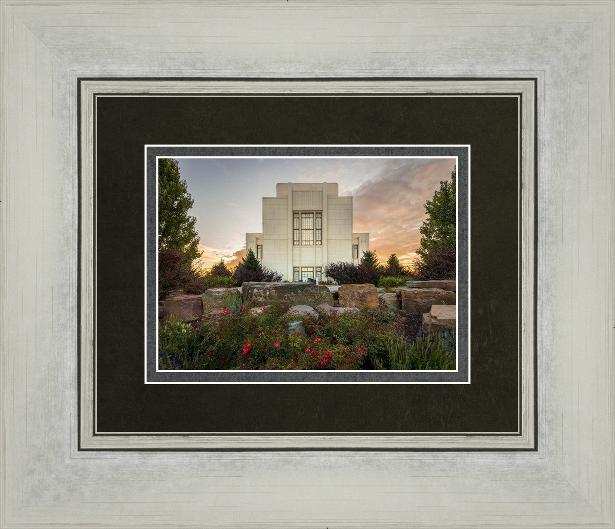 Twin Falls Temple Garden Of Eden