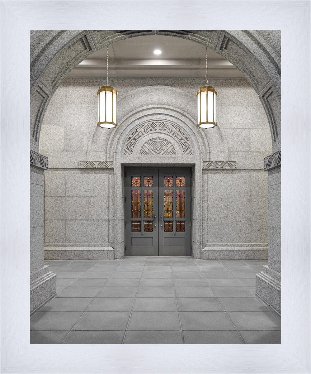 Helena Open The Door