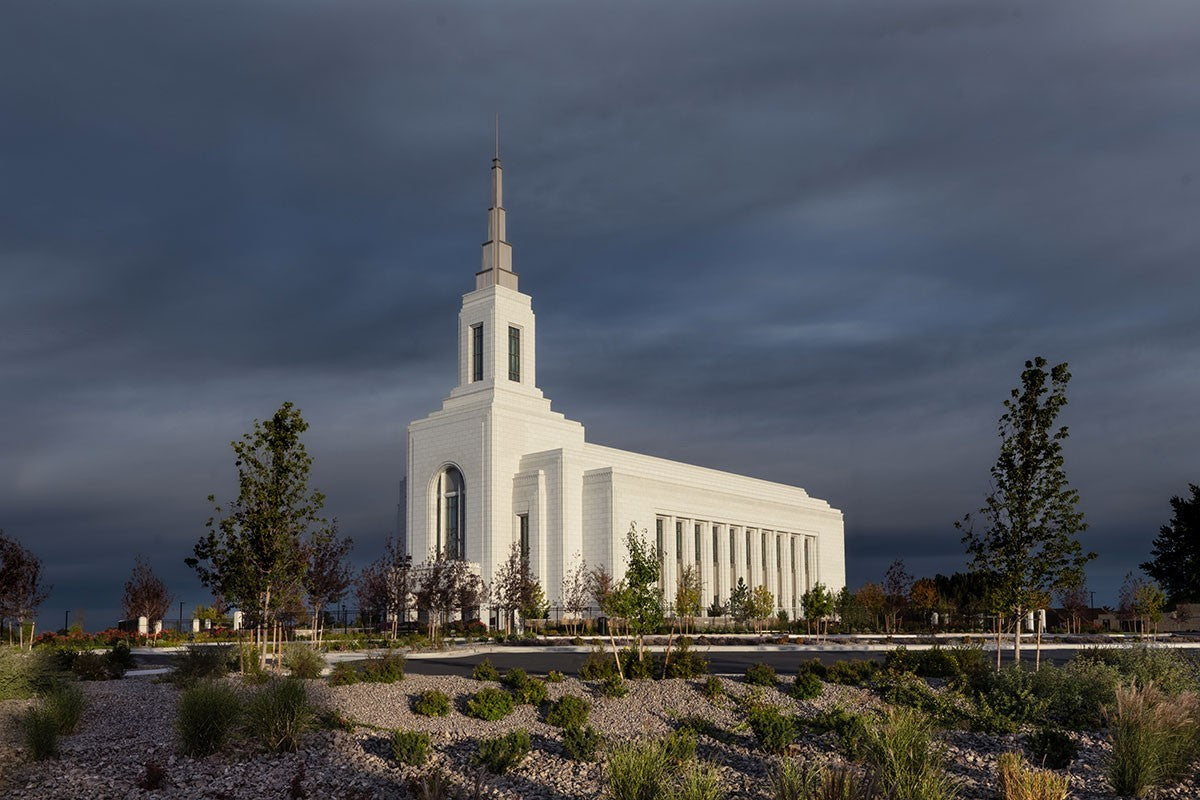 Burley Idaho A Beacon in The Storm