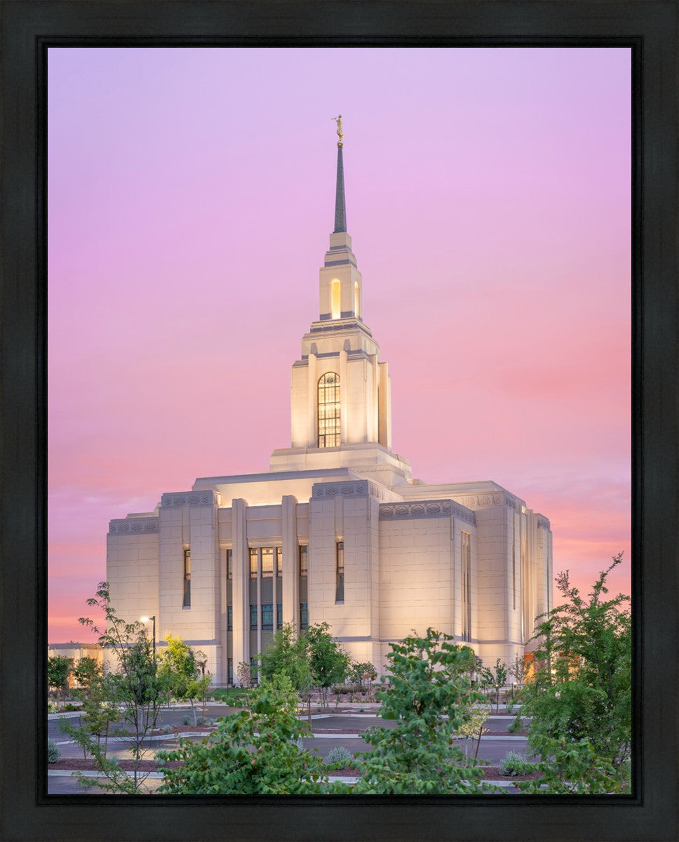 Red Cliffs Utah Cotton Candy Sunrise