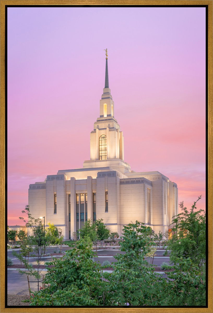 Red Cliffs Utah Cotton Candy Sunrise