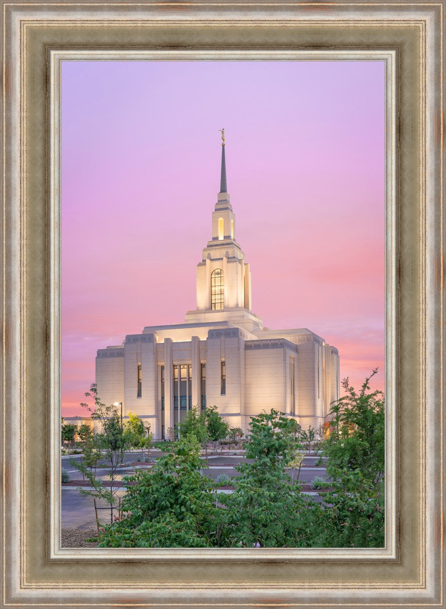 Red Cliffs Utah Cotton Candy Sunrise