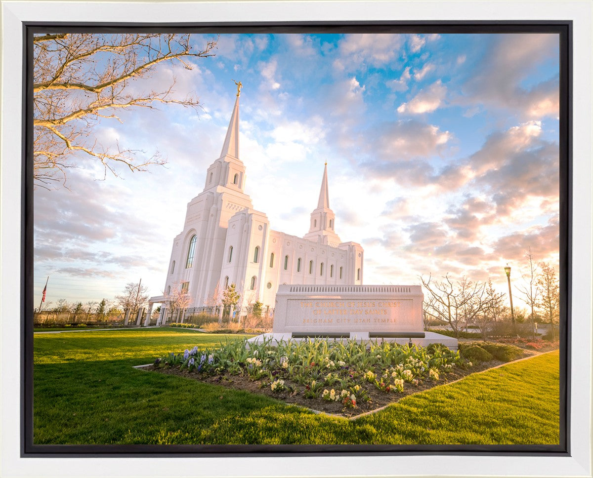 Brigham Utah Springs Light