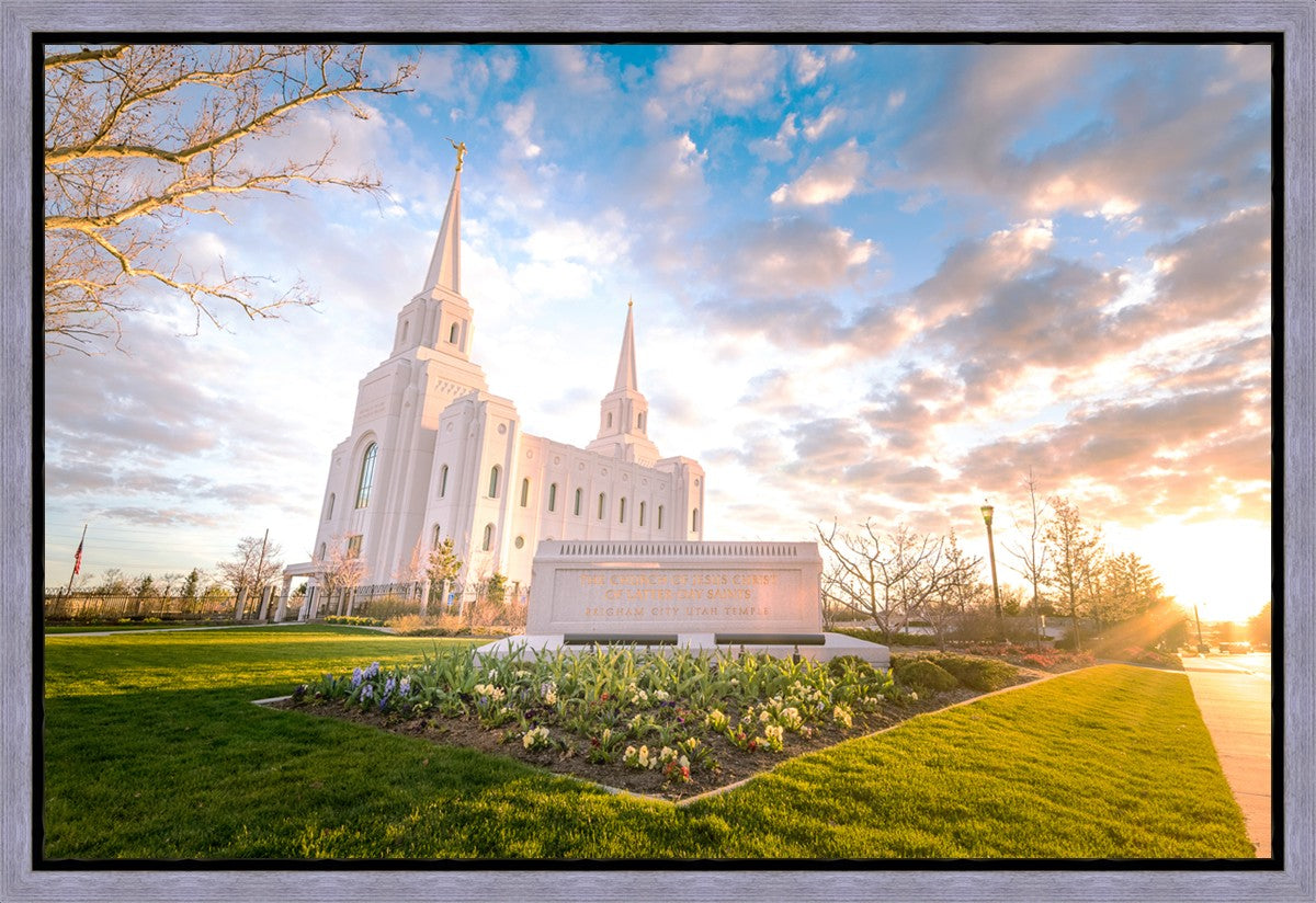 Brigham Utah Springs Light