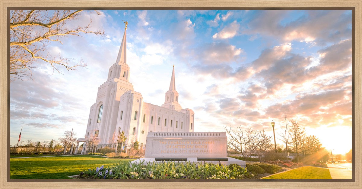 Brigham Utah Springs Light