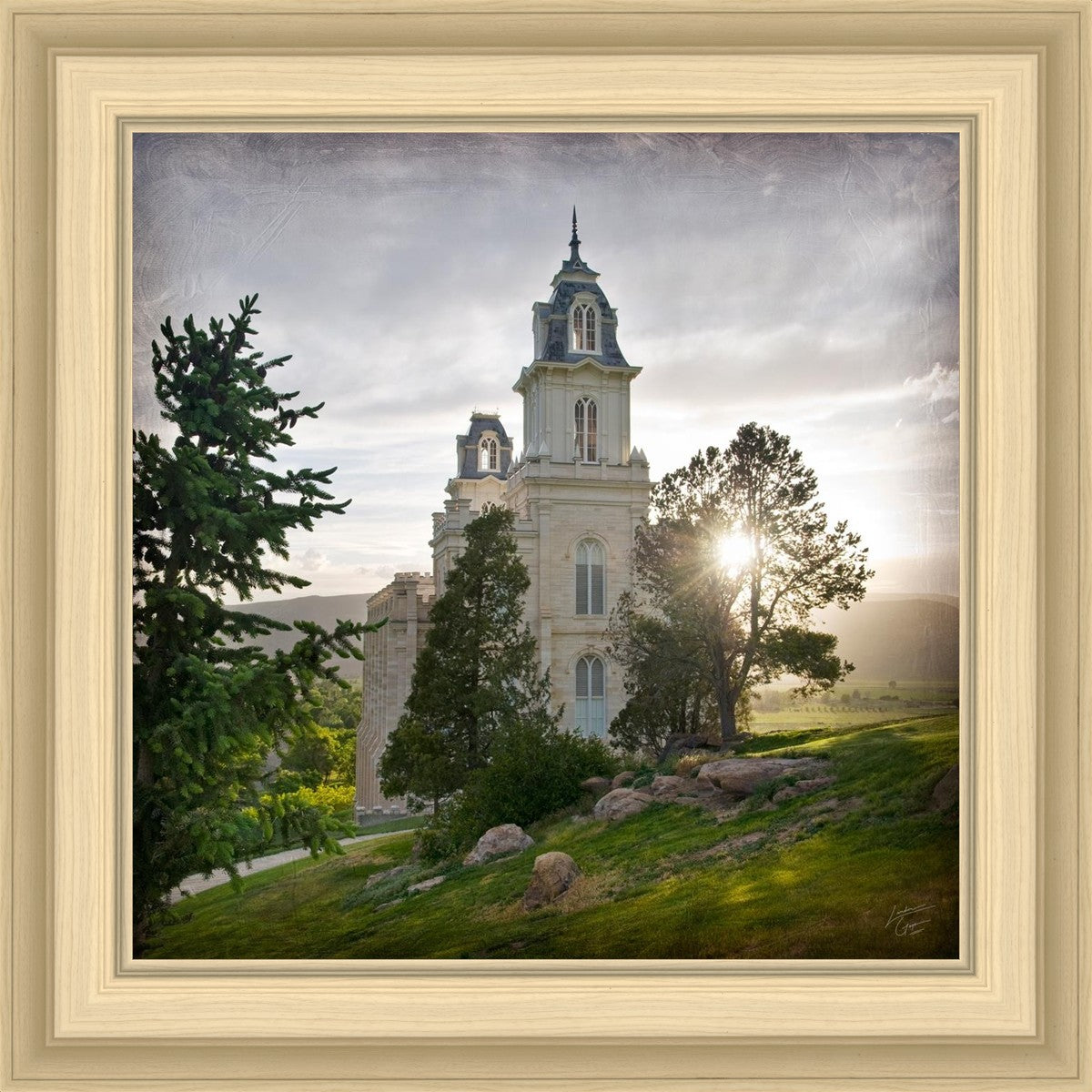 Manti Brightness and Glory