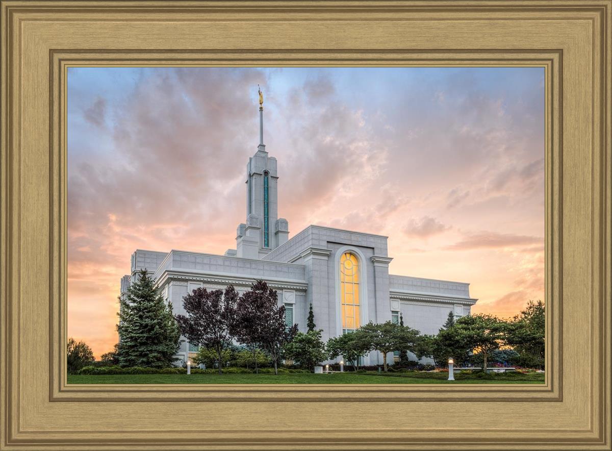 Mt. Timpanogos Utah Temple House of Light