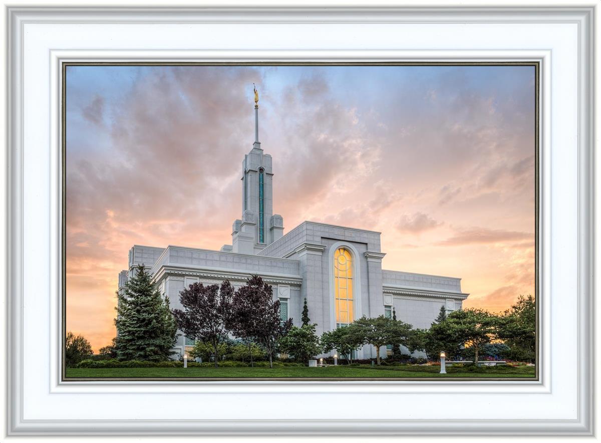 Mt. Timpanogos Utah Temple House of Light