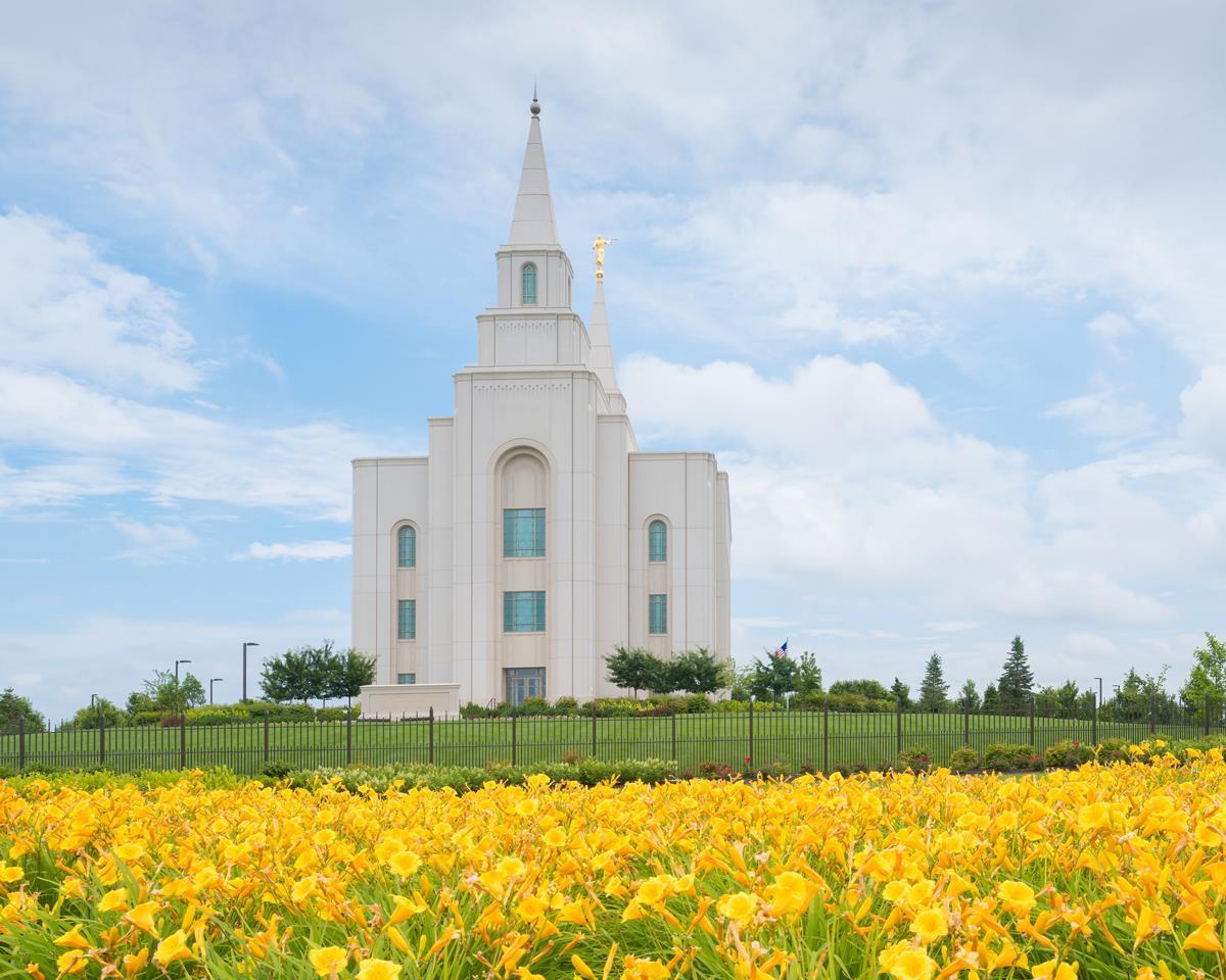 Kansas City Missouri Temple Pictures & Art