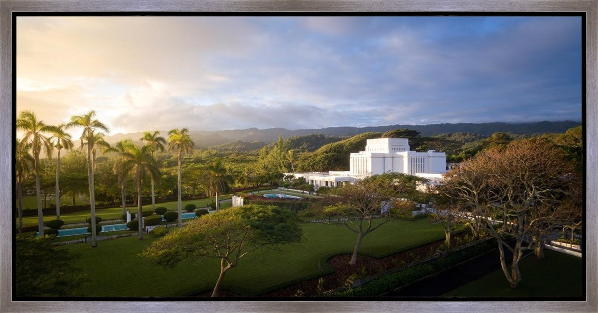 Laie Island Glow