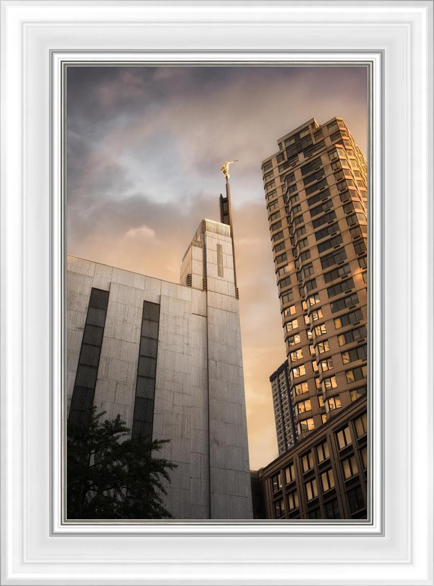 Upwards, Manhattan