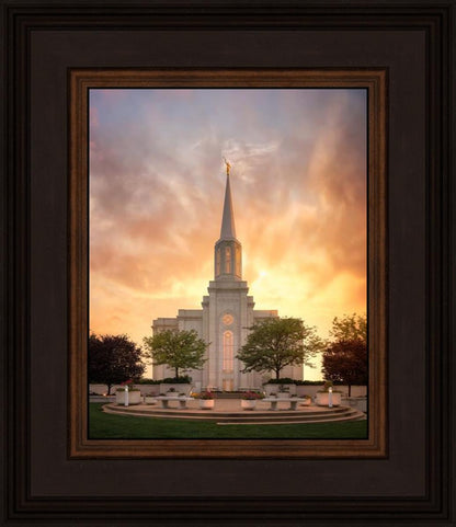 St. Louis Glory to God