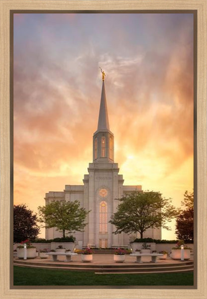 St. Louis Glory to God