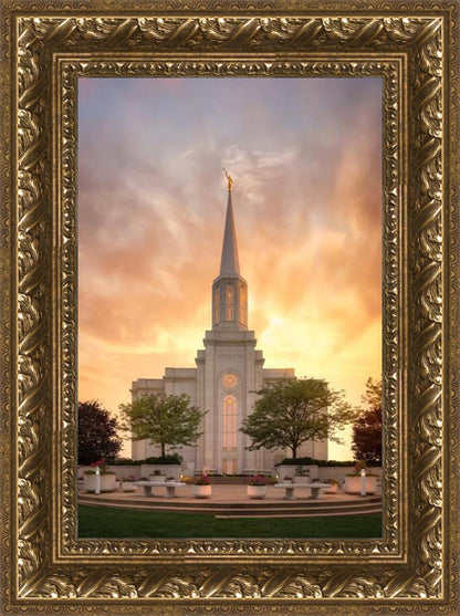 St. Louis Glory to God