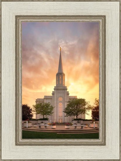 St. Louis Glory to God