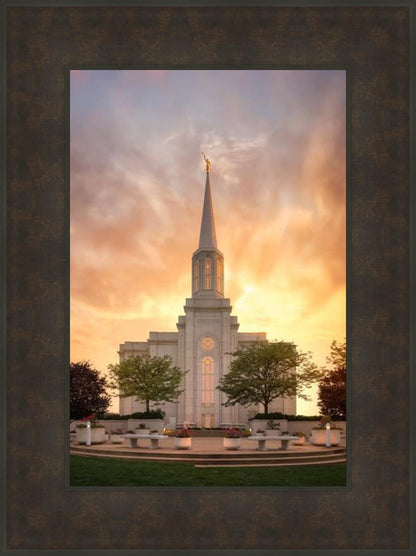 St. Louis Glory to God