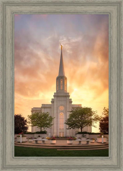 St. Louis Glory to God