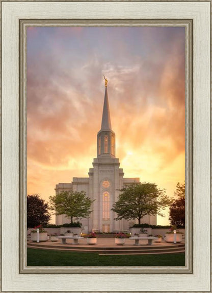 St. Louis Glory to God