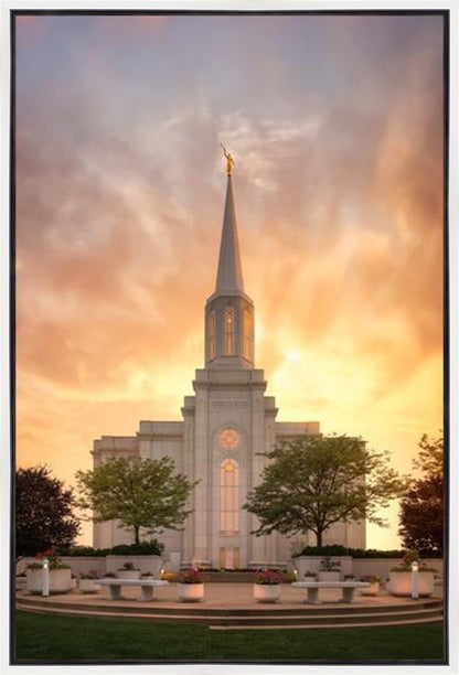 St. Louis Glory to God