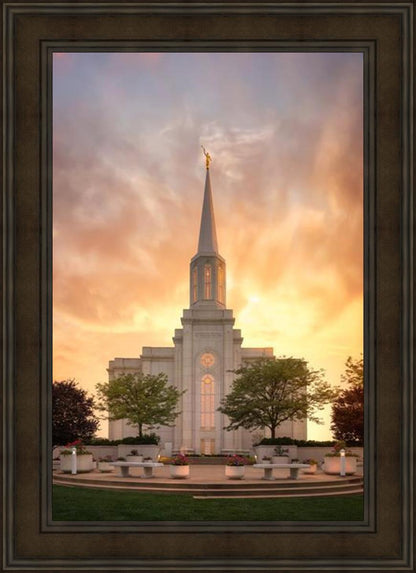 St. Louis Glory to God