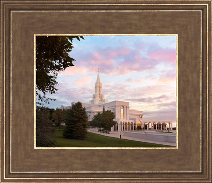 Bountiful Pastel Light