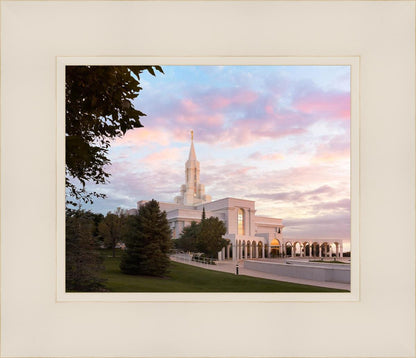 Bountiful Pastel Light