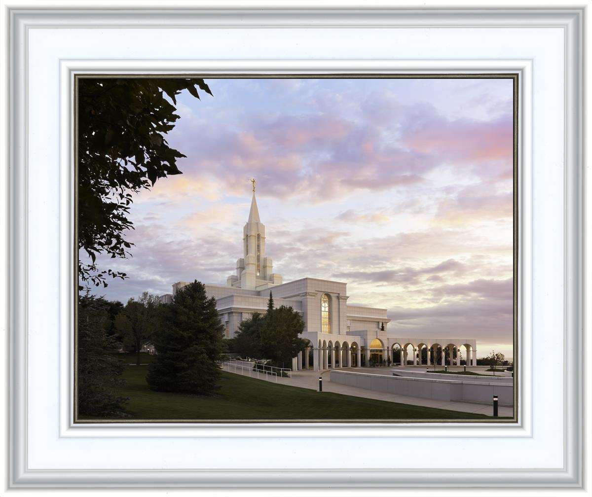 Bountiful Pastel Light