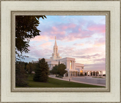 Bountiful Pastel Light