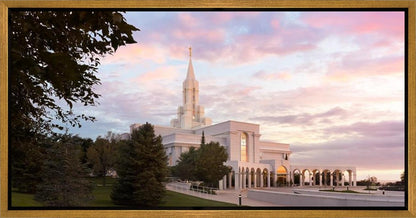 Bountiful Pastel Light