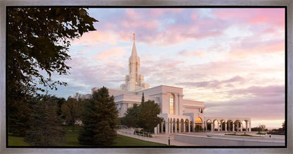 Bountiful Pastel Light