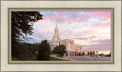 Bountiful Pastel Light