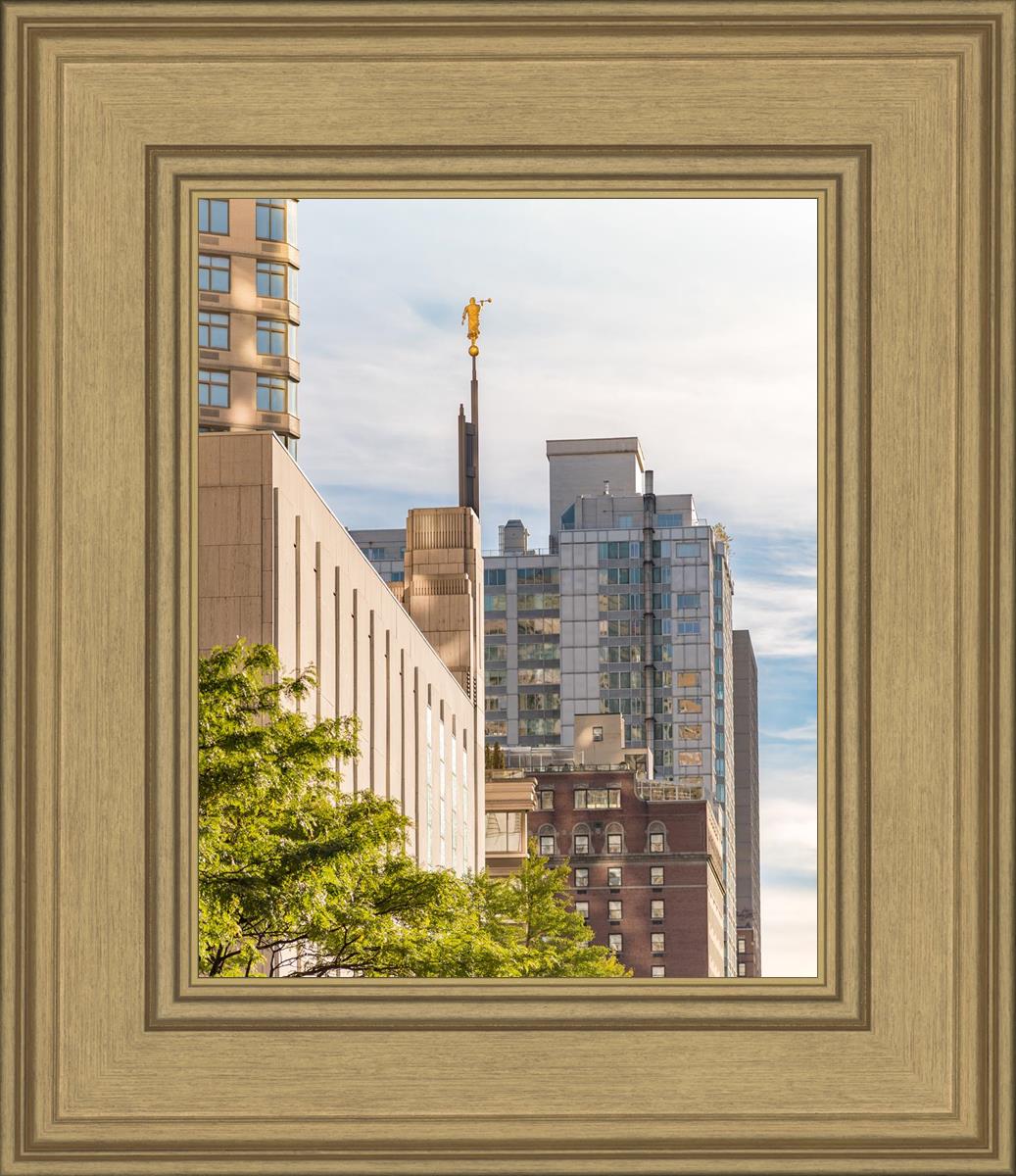 Manhattan Golden Vertical