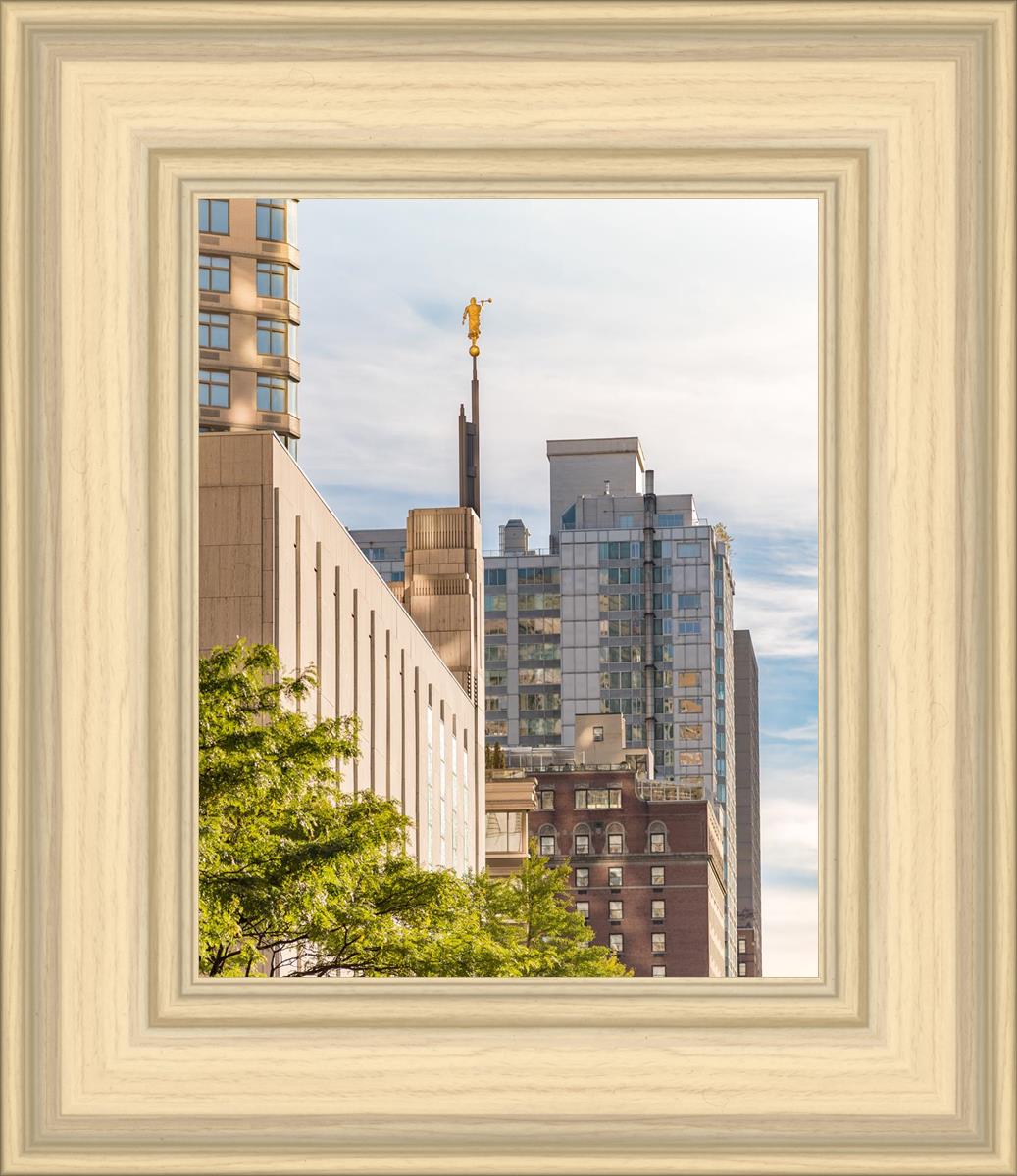 Manhattan Golden Vertical