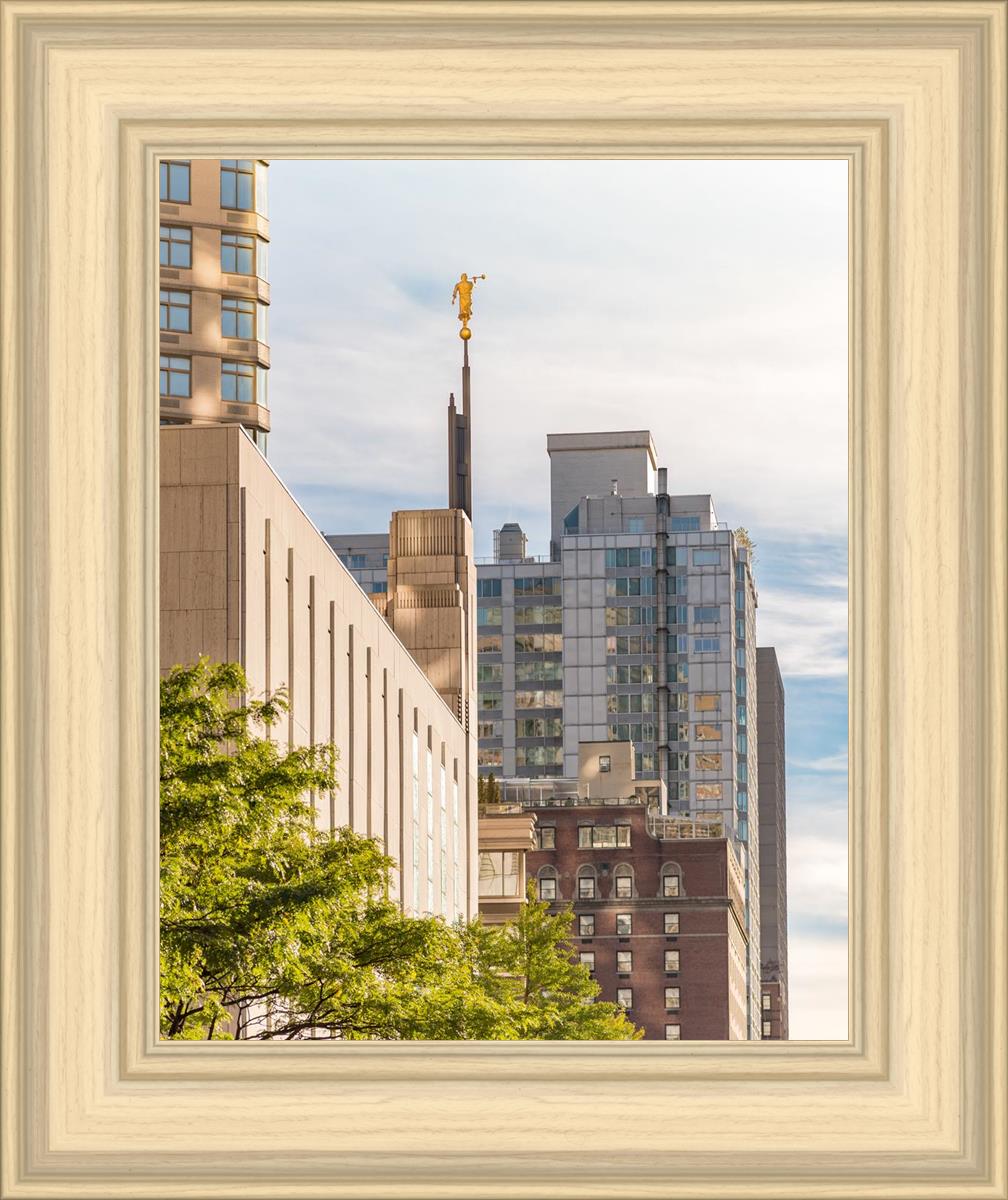 Manhattan Golden Vertical