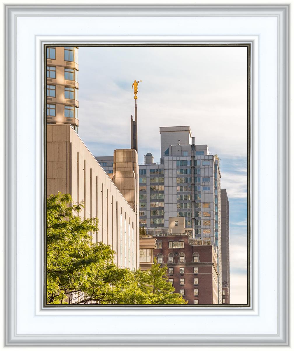 Manhattan Golden Vertical