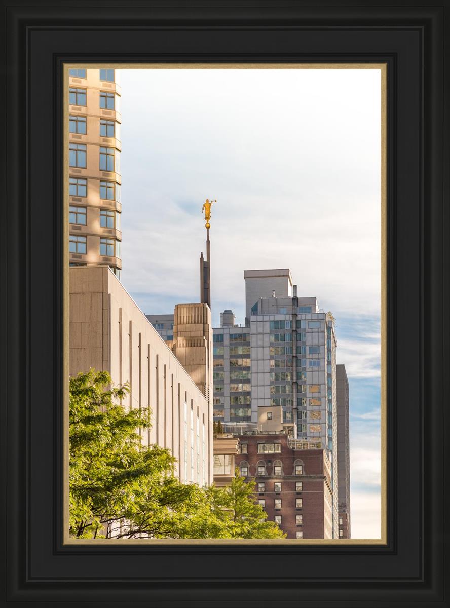 Manhattan Golden Vertical